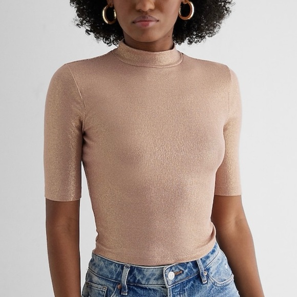 RosyDaze Ruched Mock Neck Tee